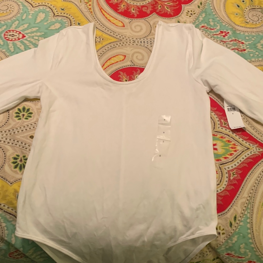 Small white 3/4 sleeved Gap body suit